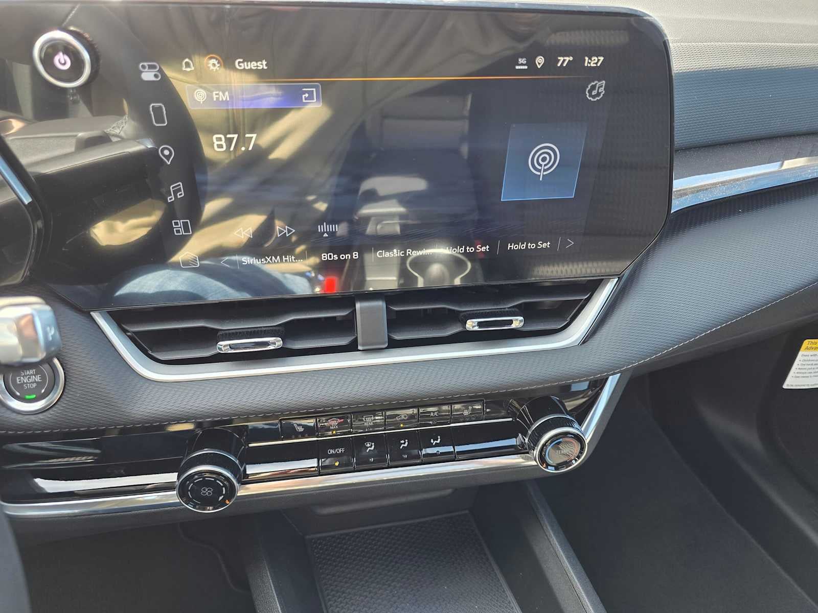 New 2026 Chevrolet Equinox LT w/ Safety and Technology Package AWD/4WD image 26