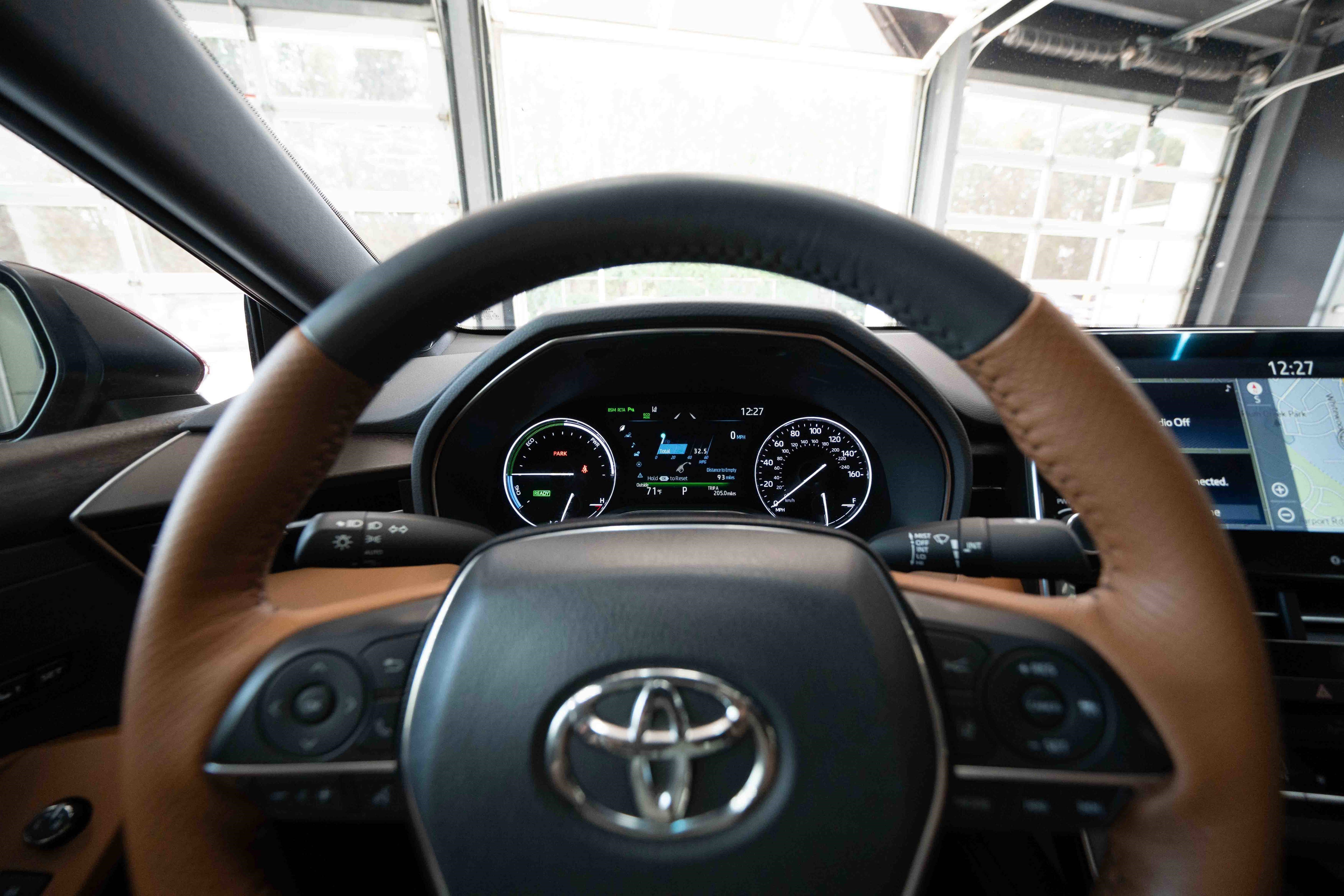 Certified 2020 Toyota Avalon Limited w/ Advanced Safety Package image 16