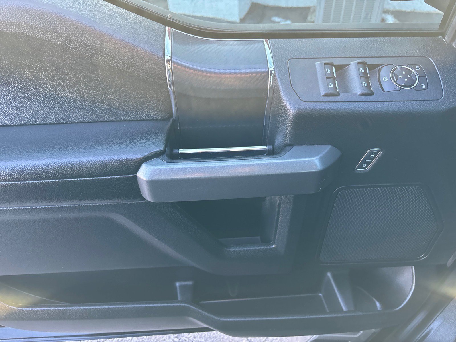 Used 2019 Ford F150 XLT w/ Equipment Group 302A Luxury image 39