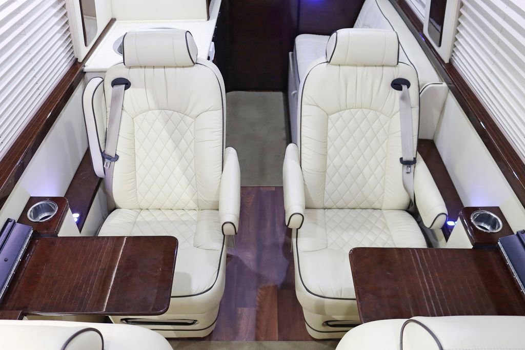 Used 2015 Mercedes-Benz Sprinter 3500 image 25