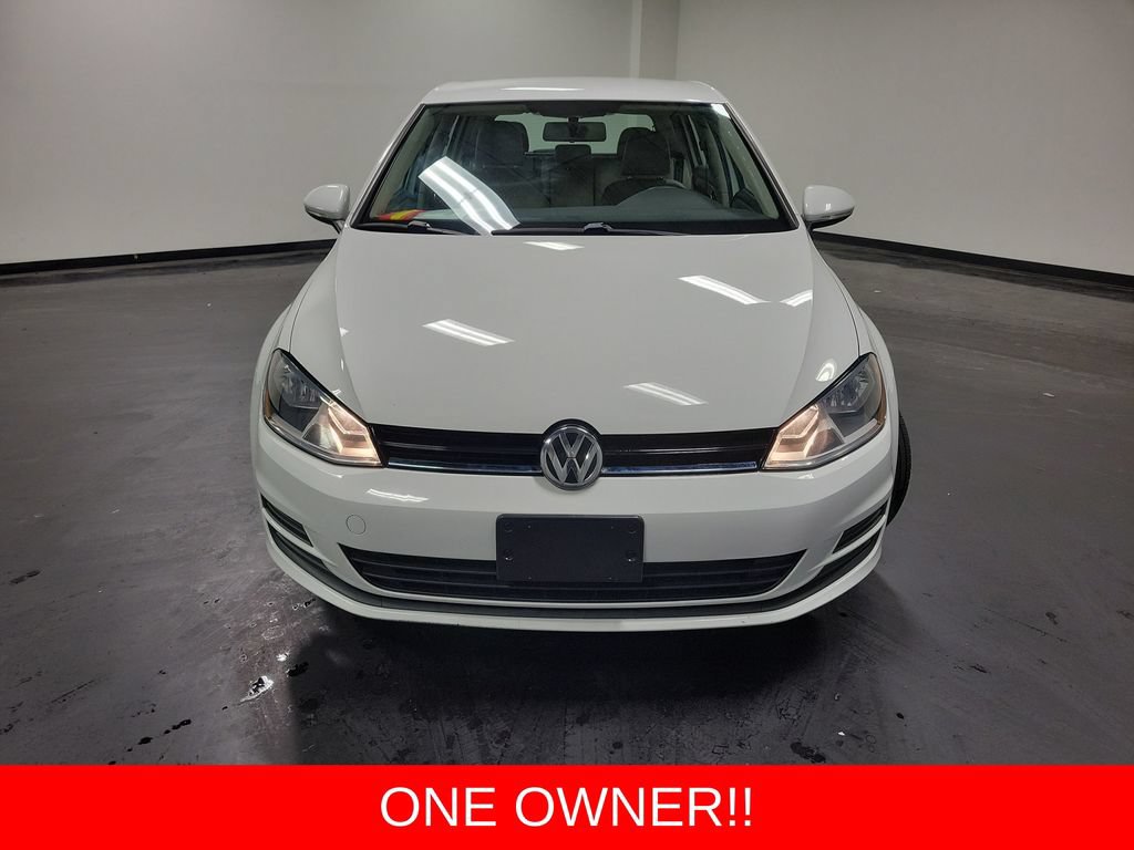 Used 2015 Volkswagen Golf S FWD image 2