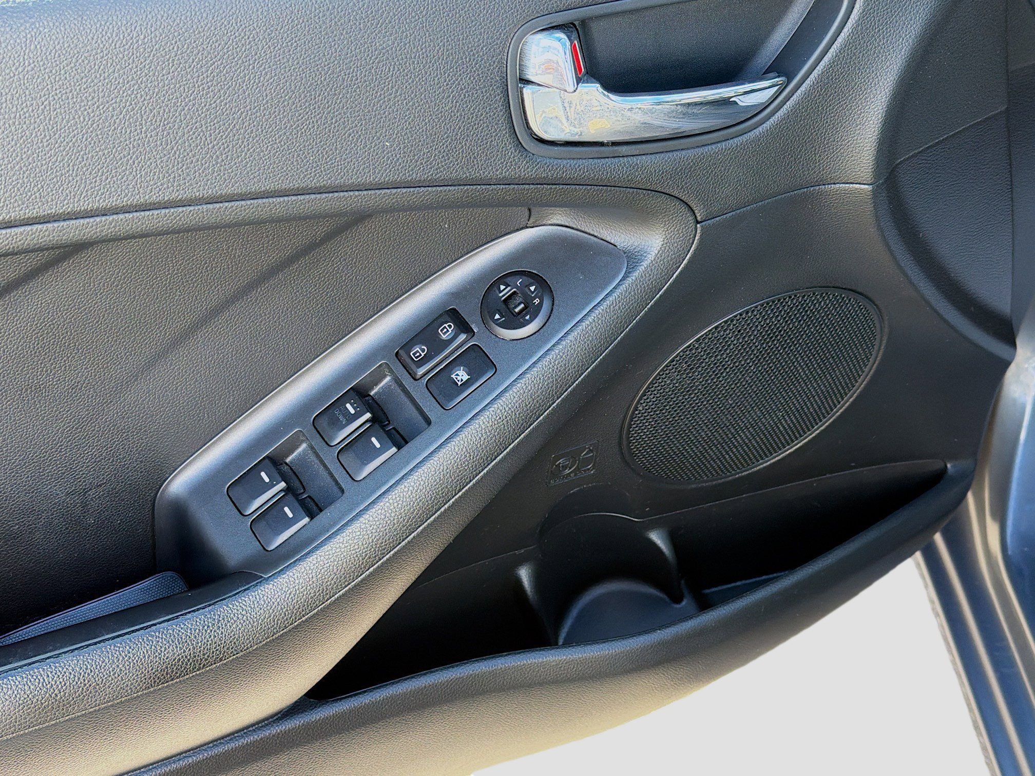 Used 2016 Kia Forte LX image 21