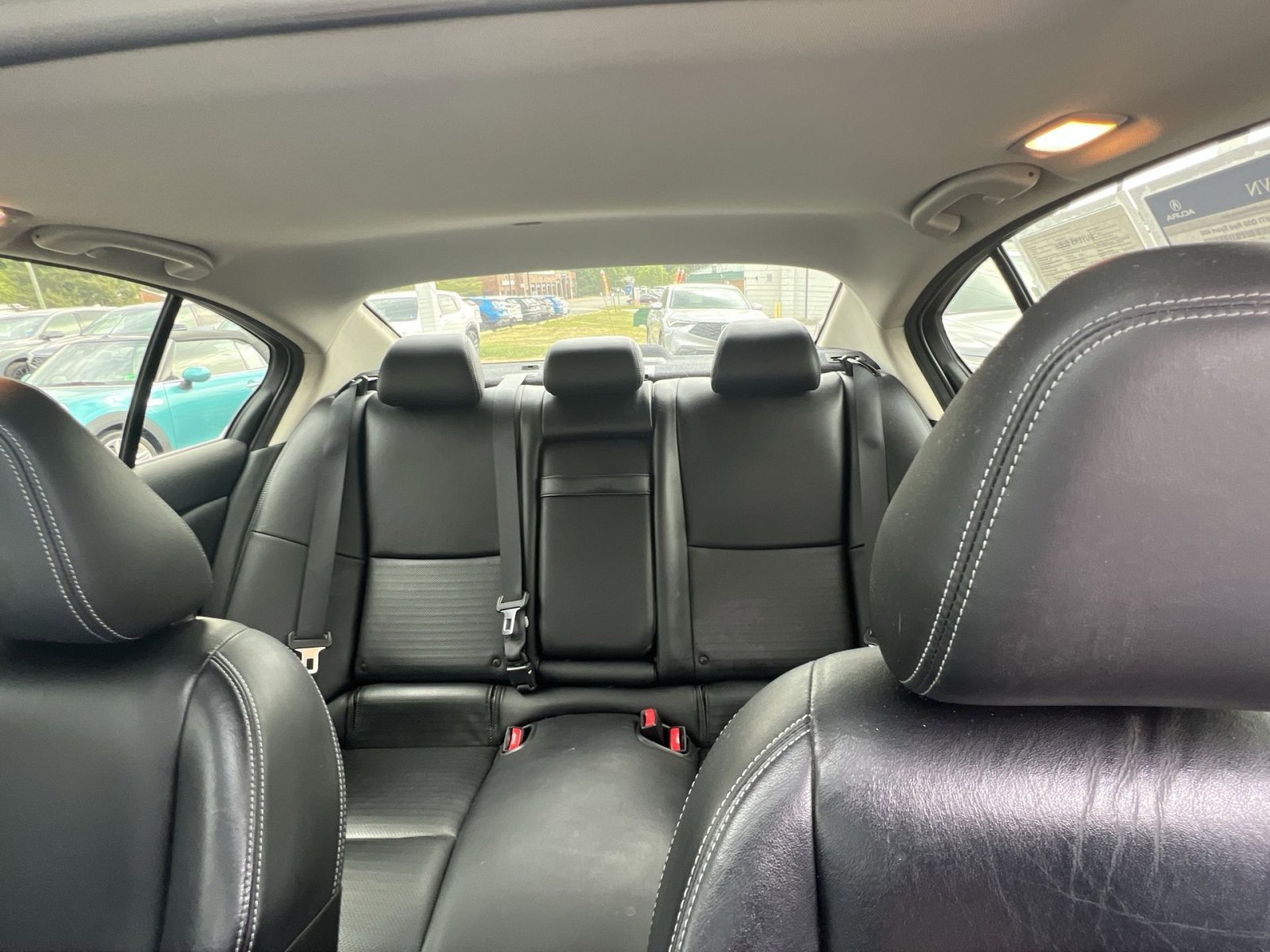 Used 2017 INFINITI Q50 Red Sport 400 AWD/4WD image 5