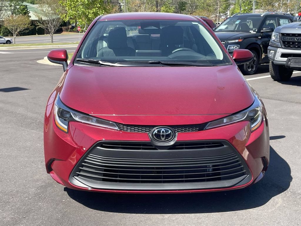 Used 2026 Toyota Corolla LE FWD image 5