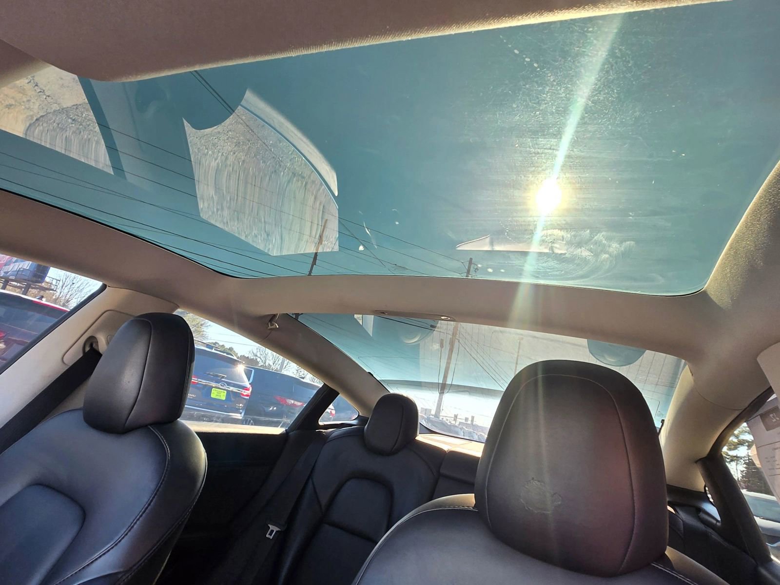 Used 2020 Tesla Model 3 Standard Range Plus image 9