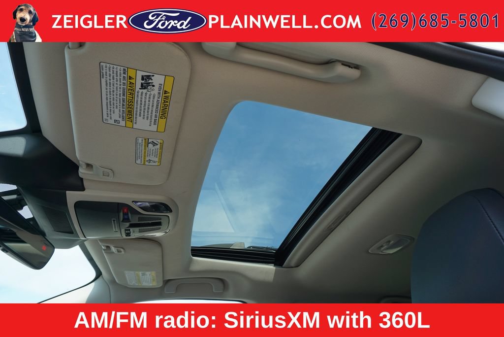 Used 2025 Subaru Outback Onyx Edition AWD/4WD image 2