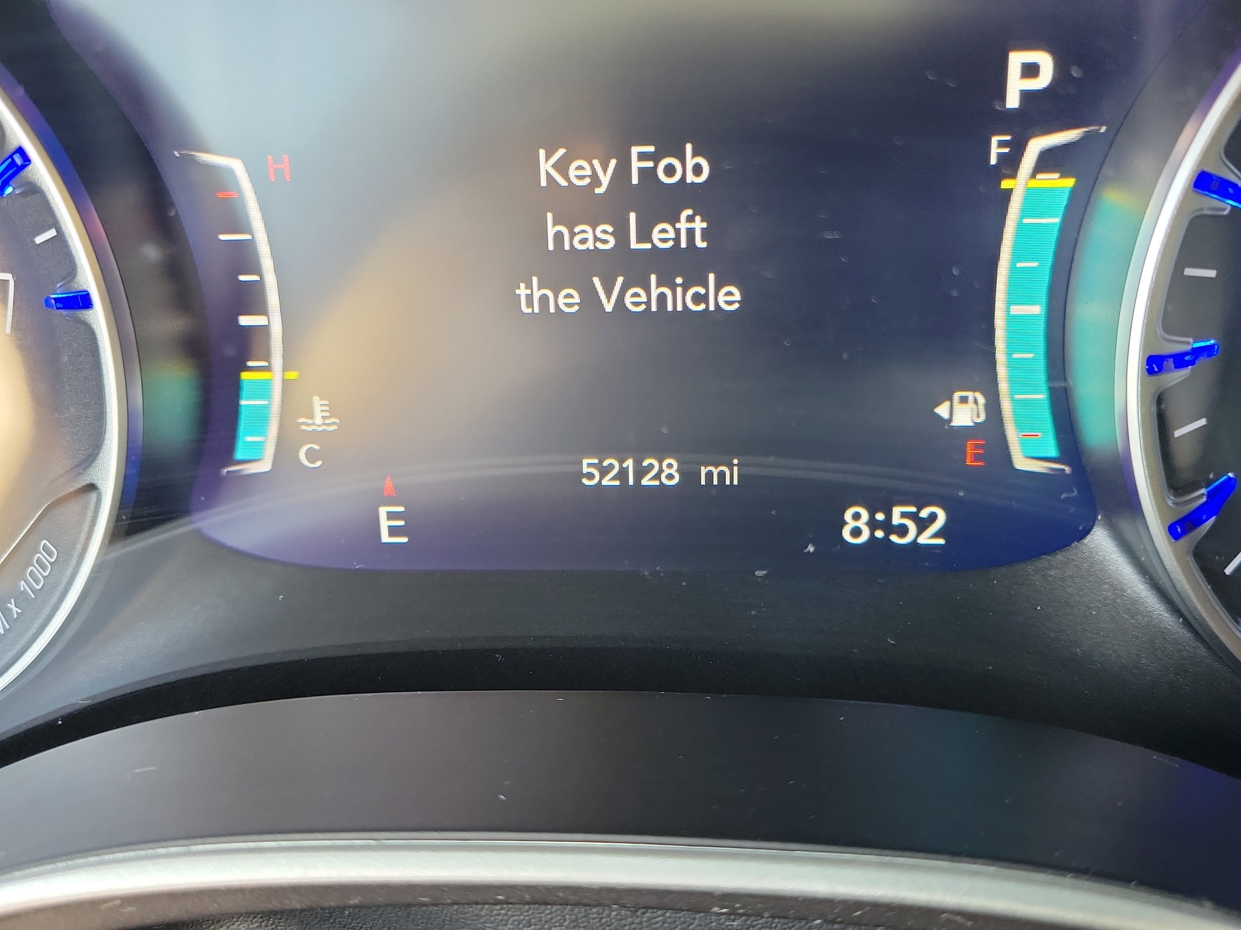 Used 2024 Chrysler Pacifica Touring-L image 27