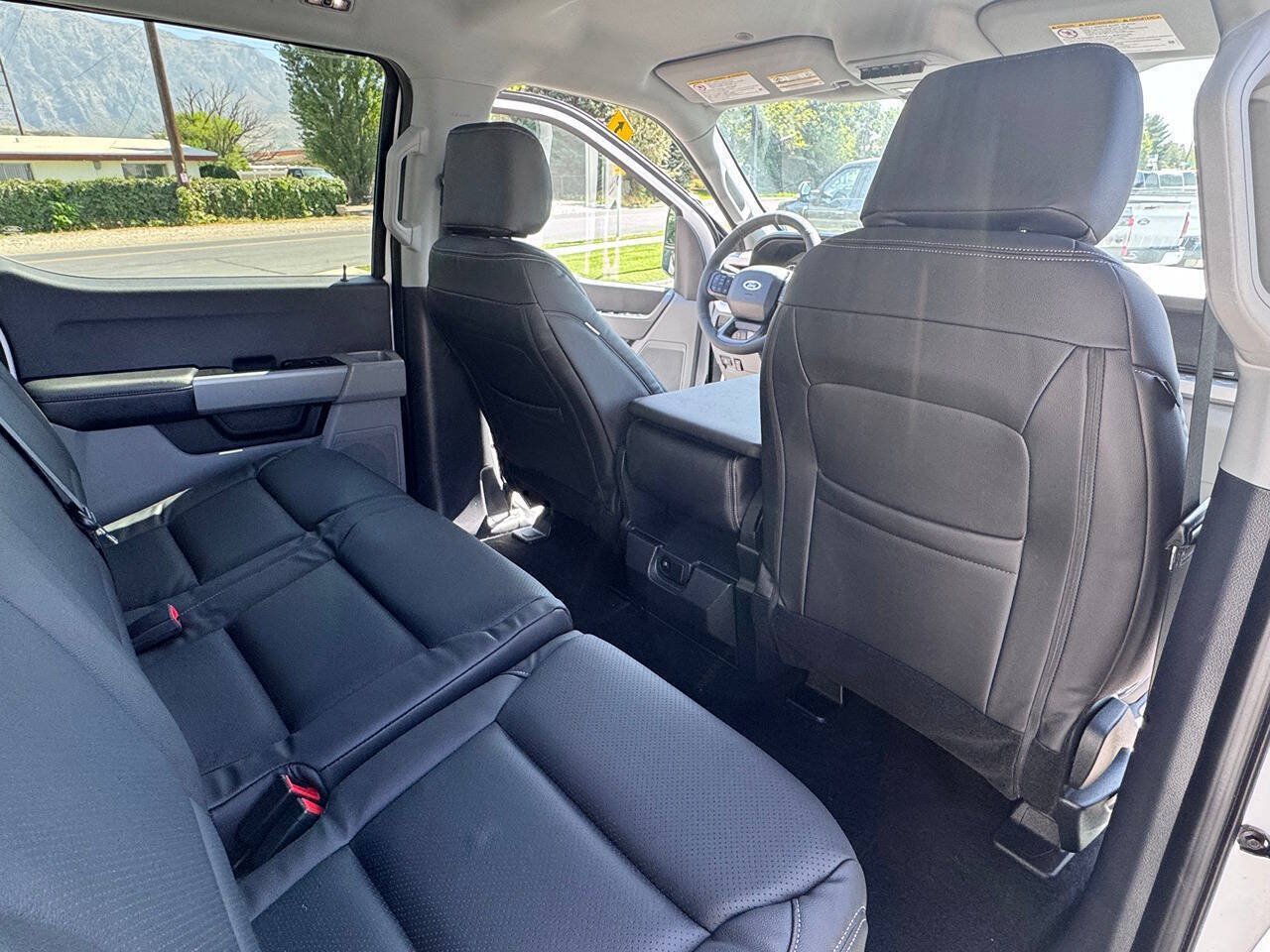 Used 2024 Ford F250 XLT w/ FX4 Off-Road Package AWD/4WD image 18