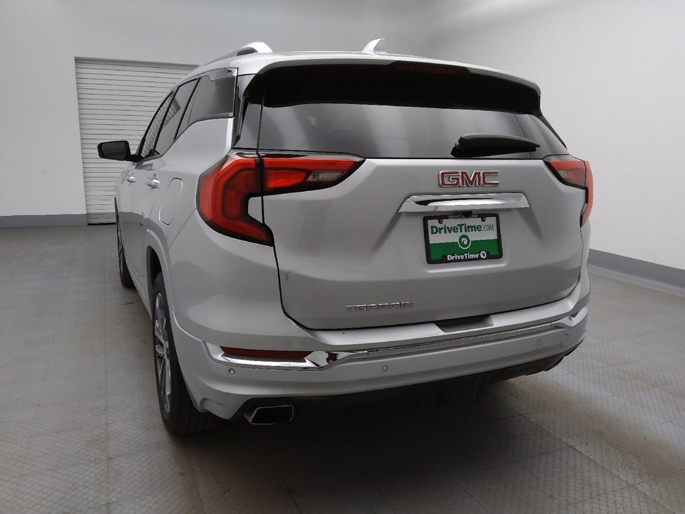 Used 2018 GMC Terrain Denali w/ Advanced Safety Package FWD image 6