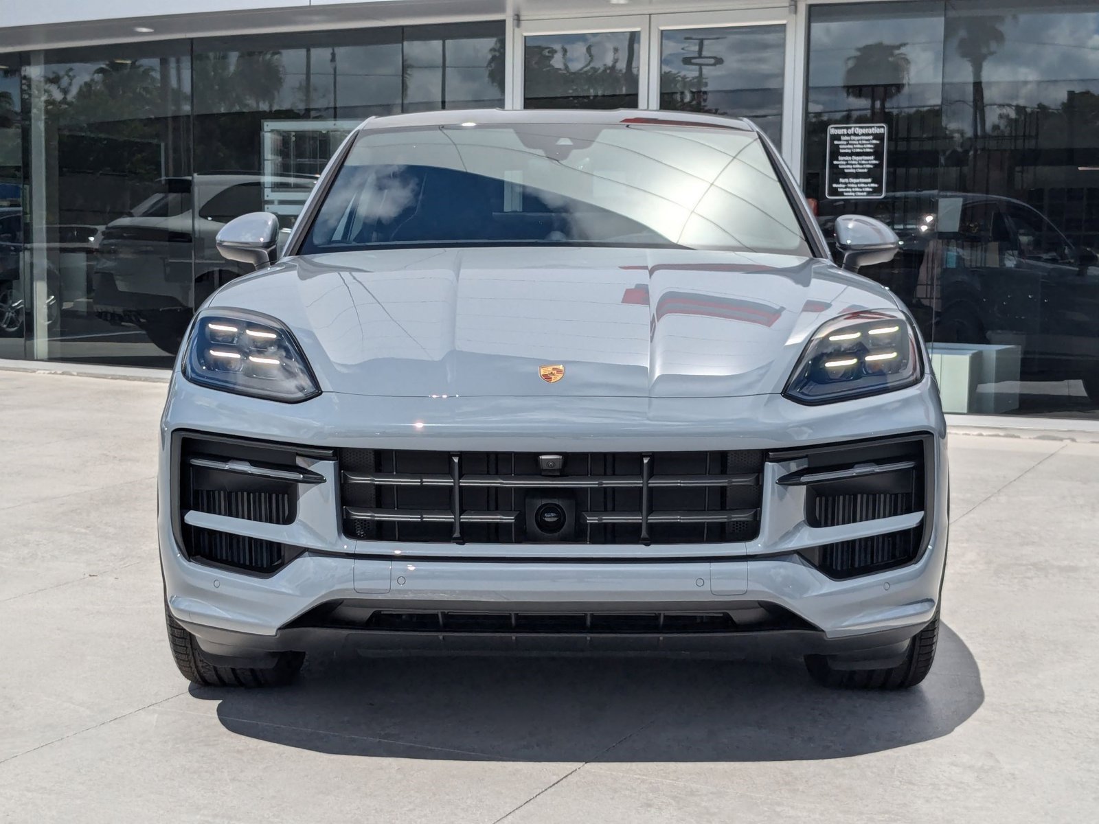 New 2025 Porsche Cayenne S AWD/4WD image 6