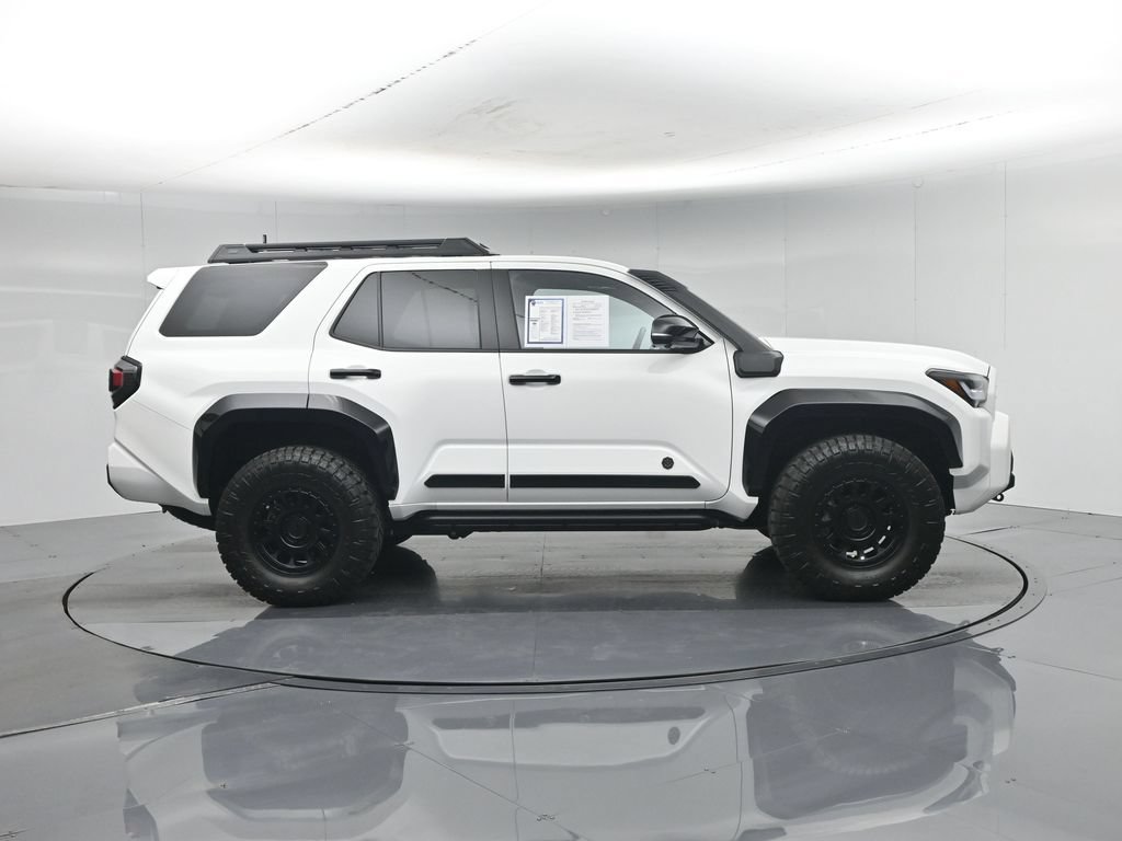 Used 2025 Toyota 4Runner Trailhunter AWD/4WD image 29