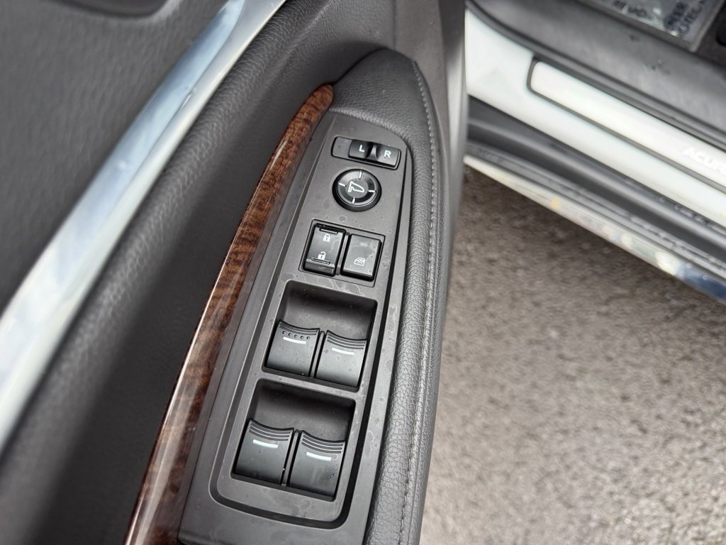 Used 2020 Acura MDX SH-AWD image 14