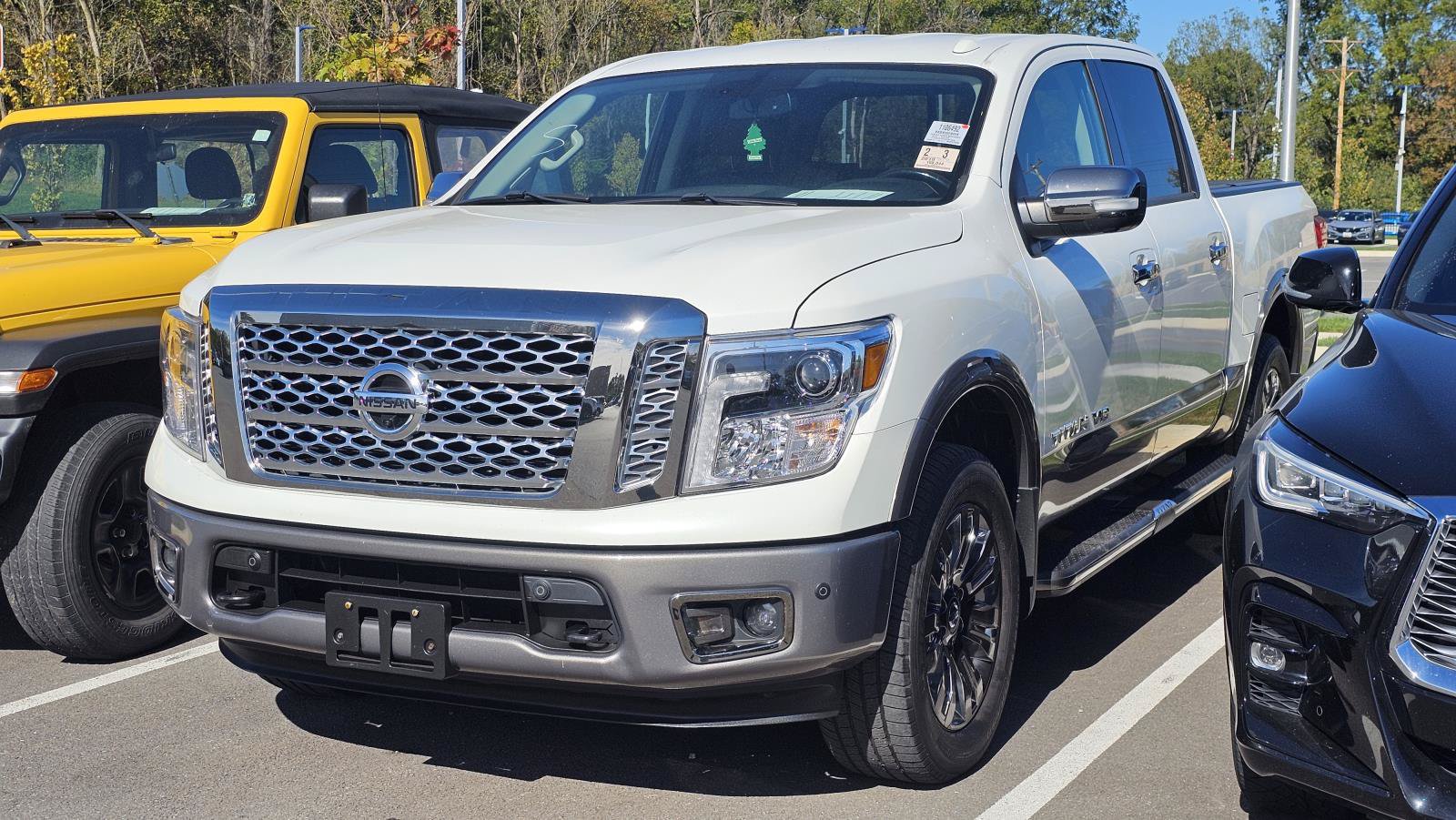 Used 2019 Nissan Titan Platinum Reserve w/ Platinum Utility Package AWD/4WD image 1