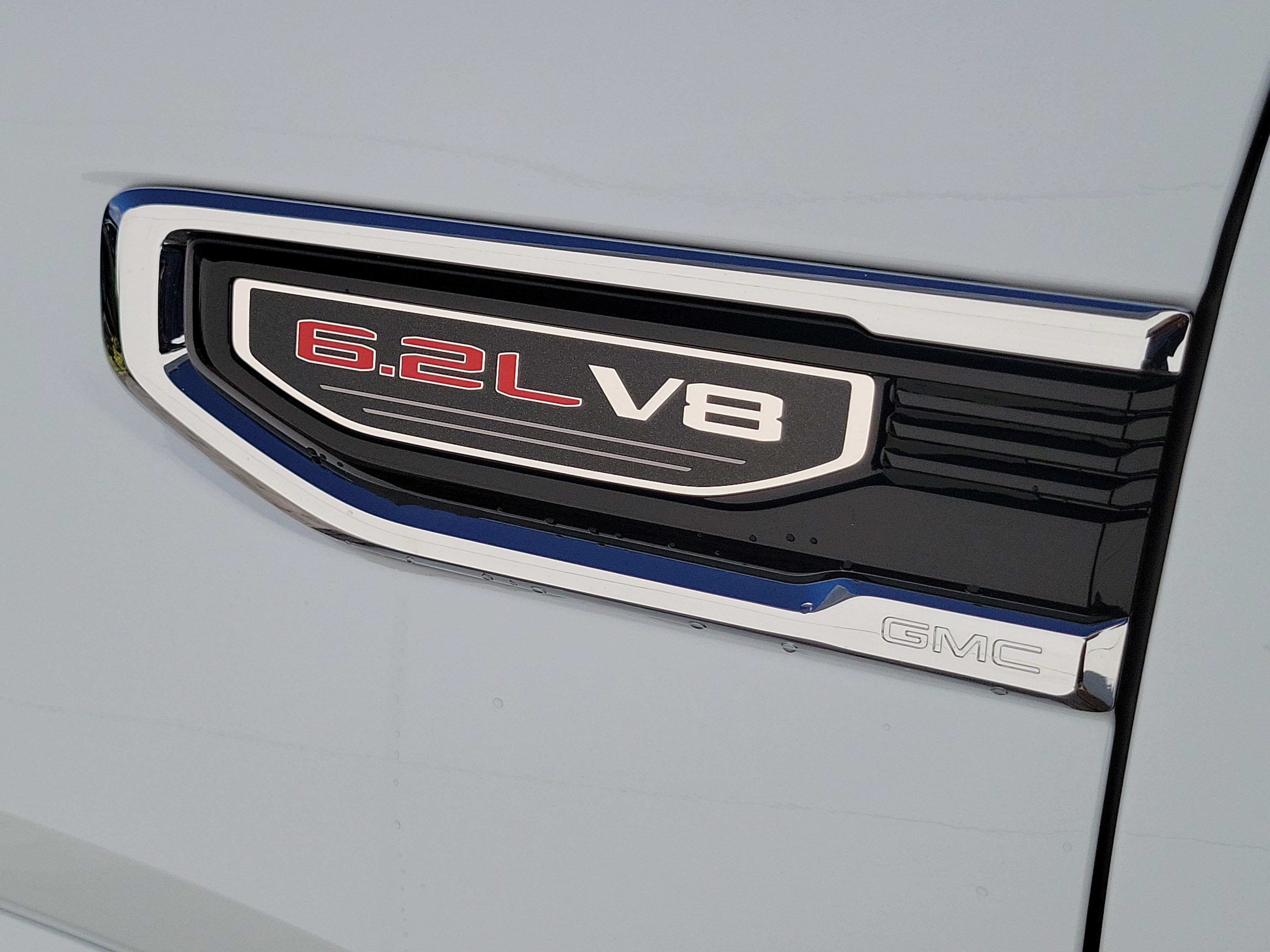 New 2026 GMC Sierra 1500 Denali w/ Denali Reserve Package AWD/4WD image 9