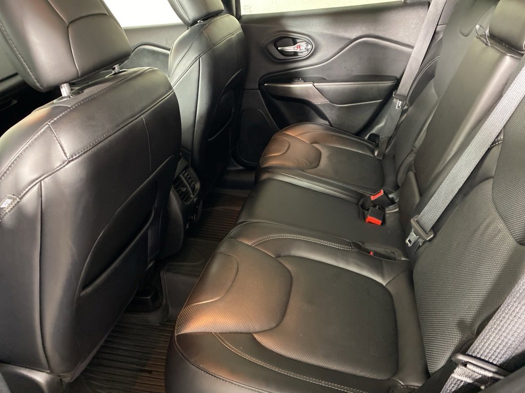 Used 2021 Jeep Cherokee Limited w/ Elite Package image 11