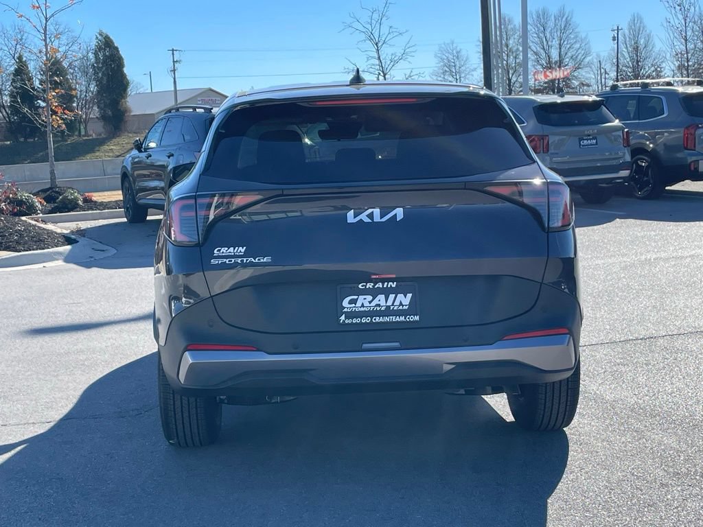 New 2026 Kia Sportage LX w/ LX Convenience Package FWD image 6