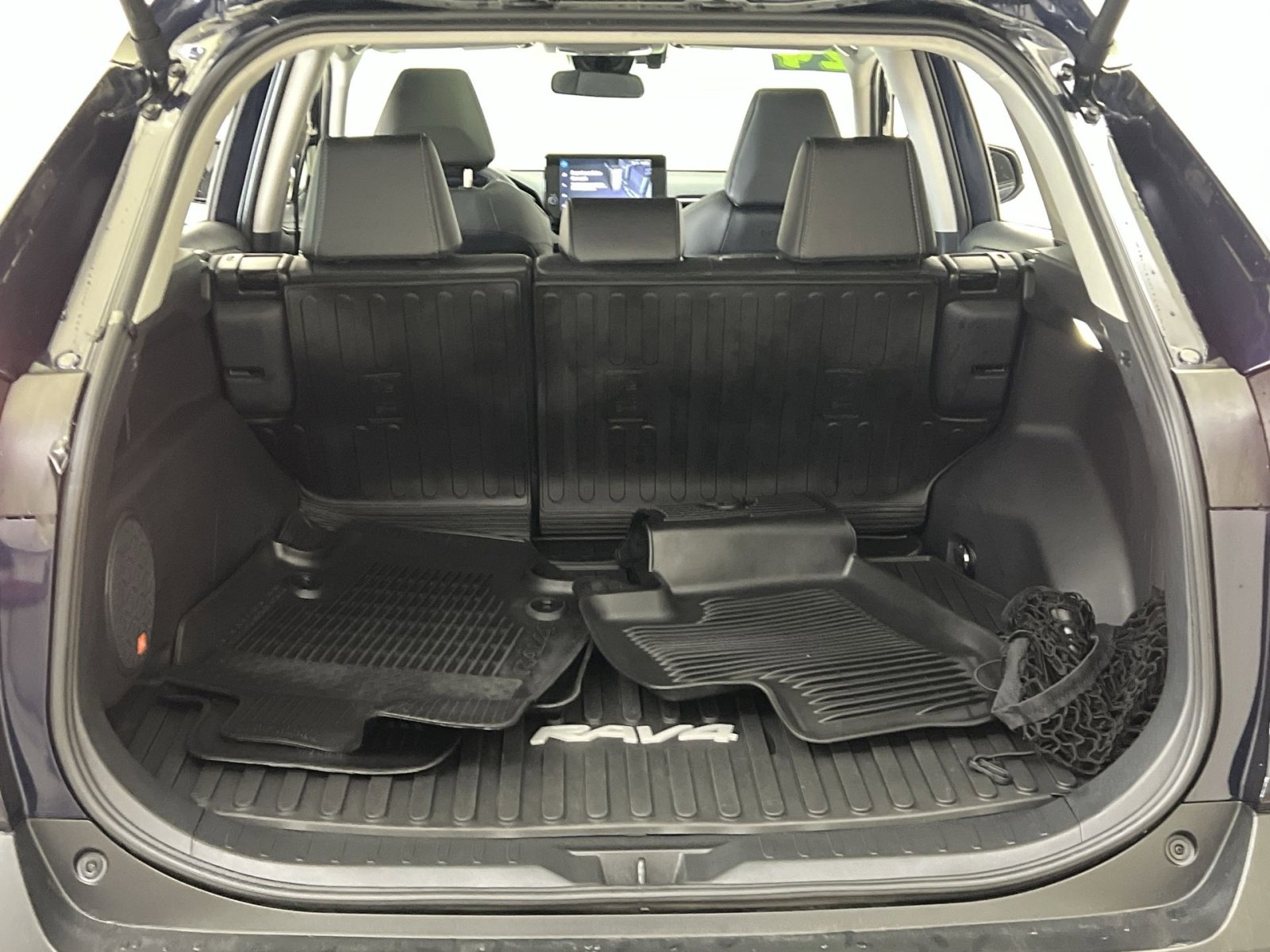 Used 2024 Toyota RAV4 XLE Premium w/ Weather Package AWD/4WD image 25