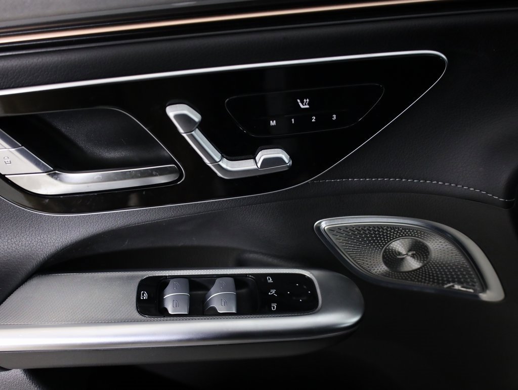 Used 2023 Mercedes-Benz EQE 500 4MATIC SUV image 10