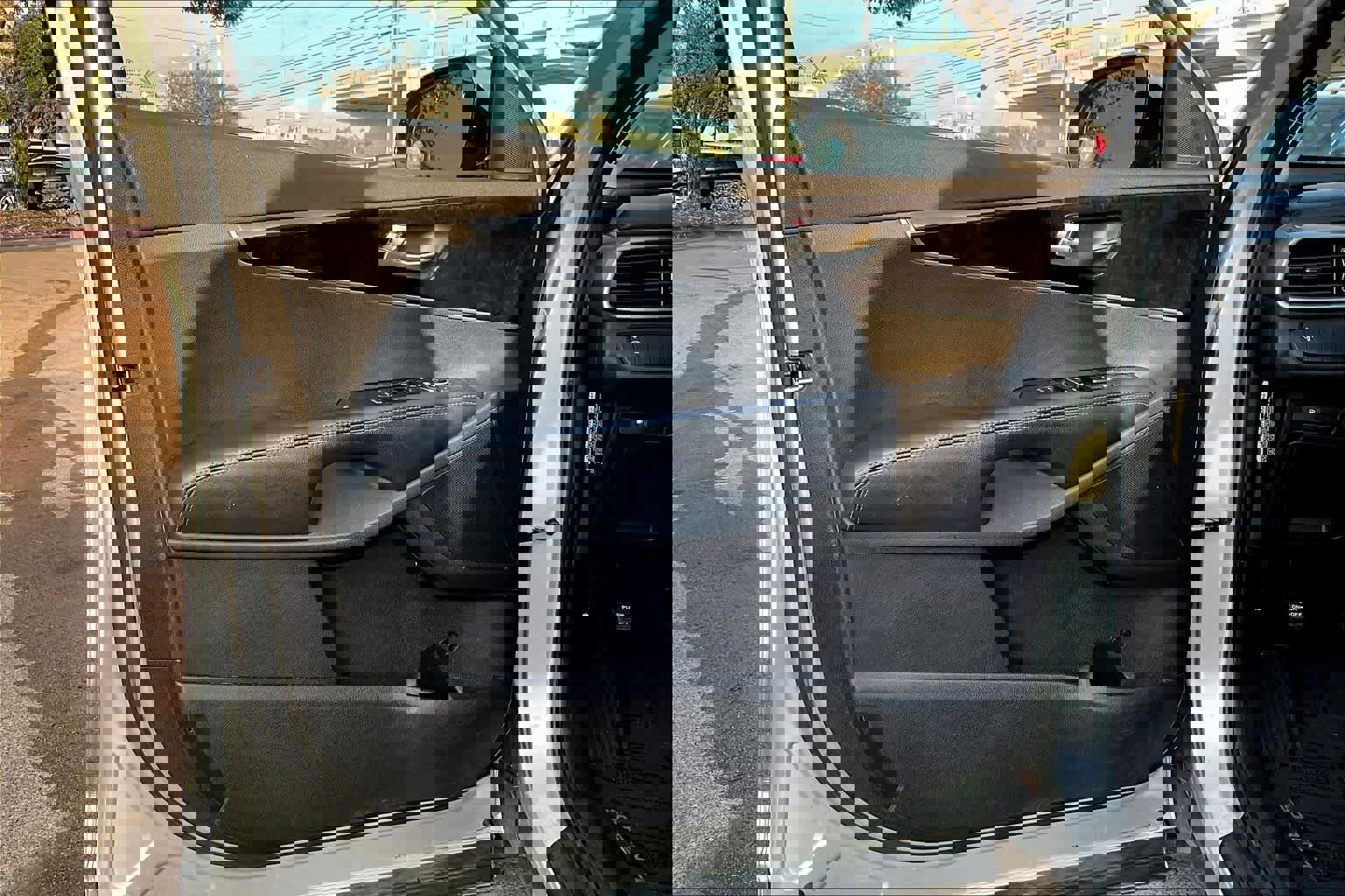 Used 2016 Kia Sorento LX w/ LX Convenience Package image 20