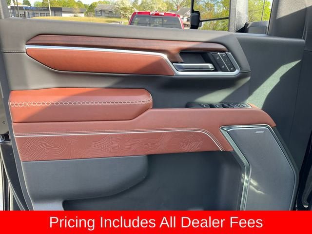 New 2026 GMC Sierra 3500 Denali Ultimate AWD/4WD image 4