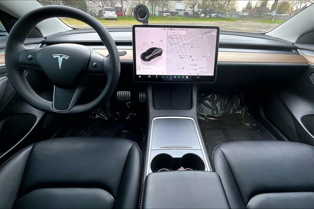 Used 2023 Tesla Model 3 Performance image 16