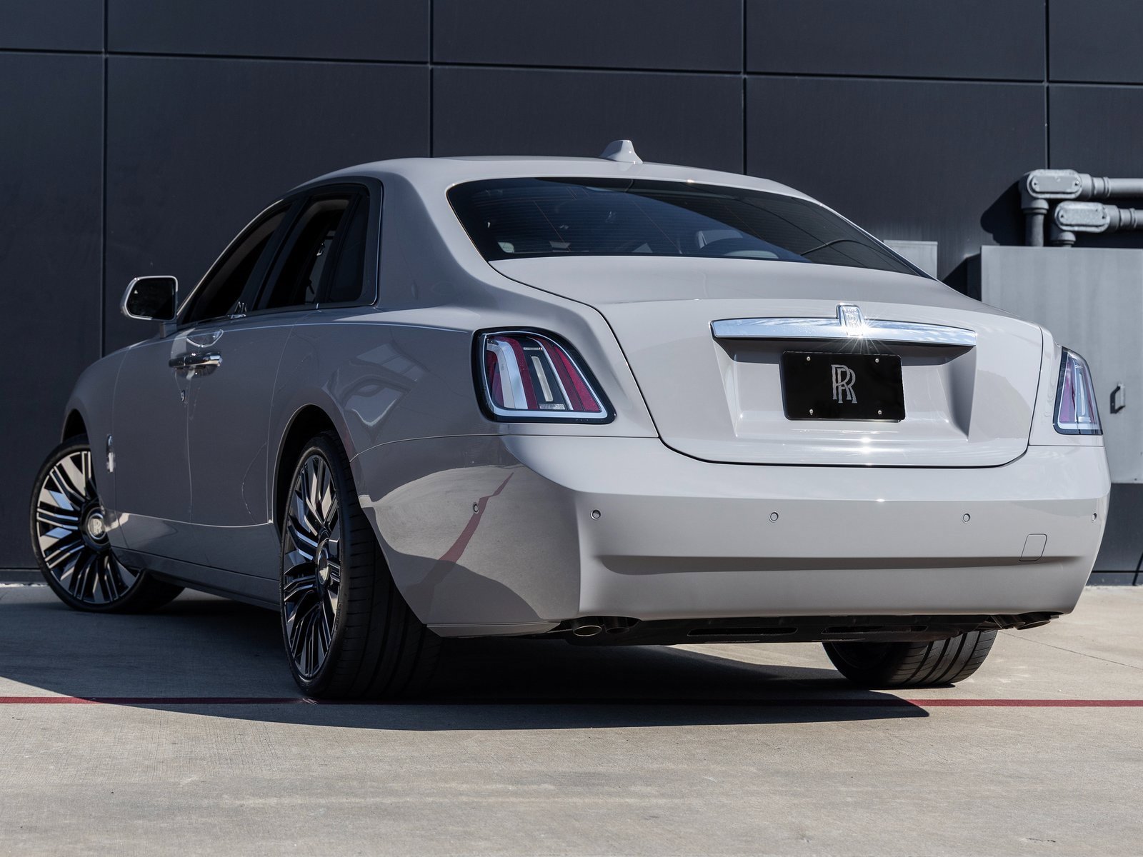 New 2026 Rolls-Royce Ghost image 9