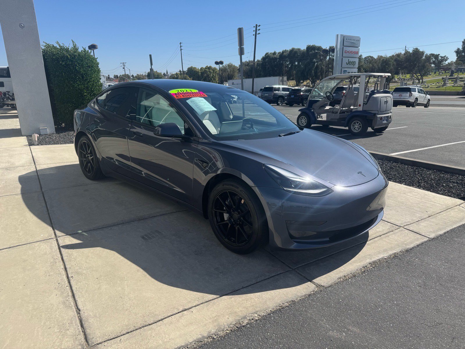 Used 2023 Tesla Model 3 Standard Range RWD image 7