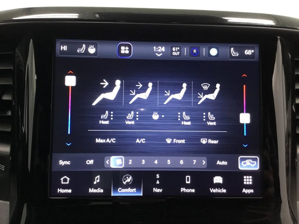 Used 2022 RAM 1500 Laramie image 32