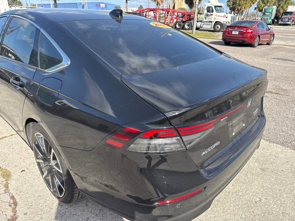 Used 2023 Honda Accord Touring image 10