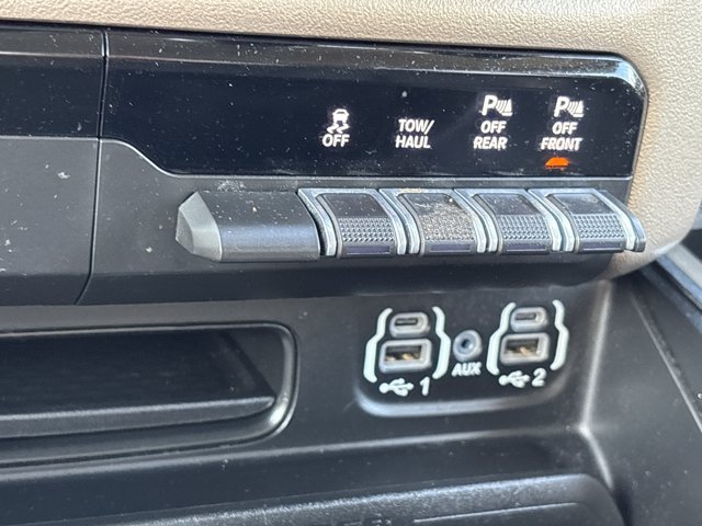 Used 2022 RAM 1500 Laramie AWD/4WD image 38