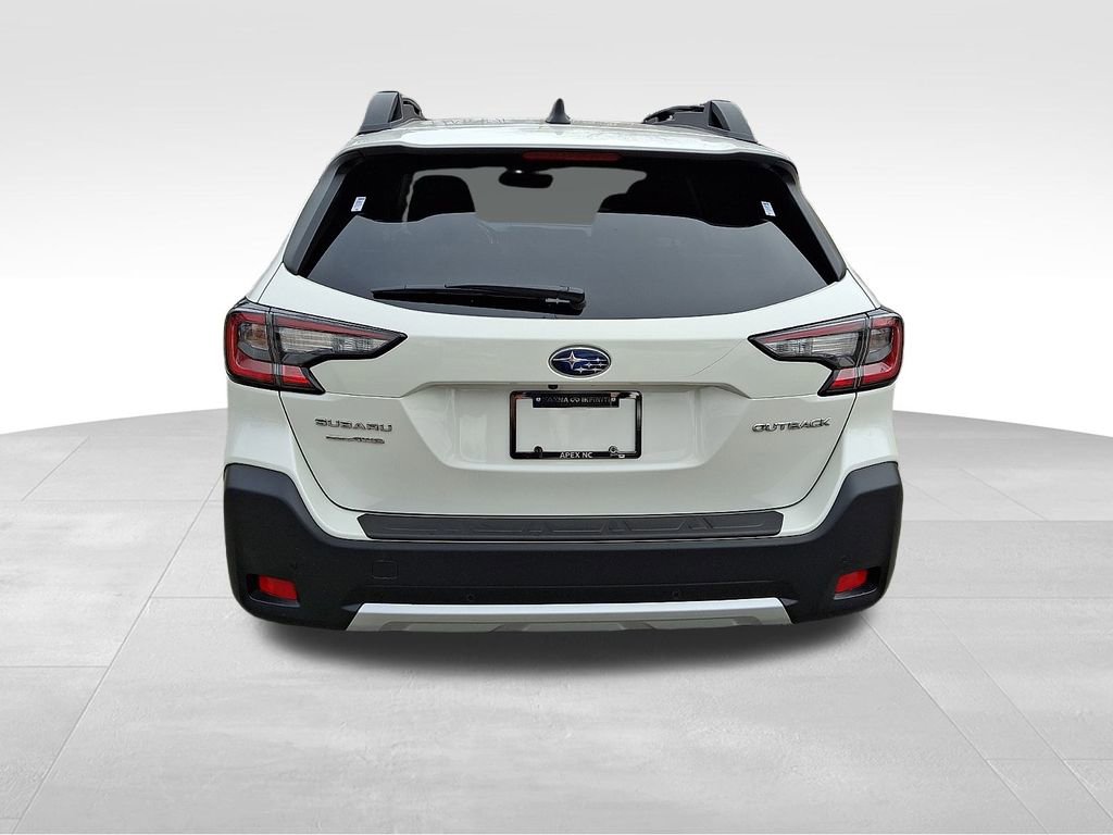 Used 2025 Subaru Outback Limited image 5