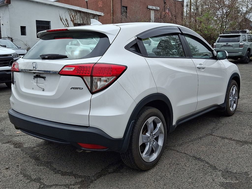 Used 2022 Honda HR-V LX image 7