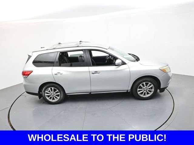 Used 2014 Nissan Pathfinder SV FWD image 44