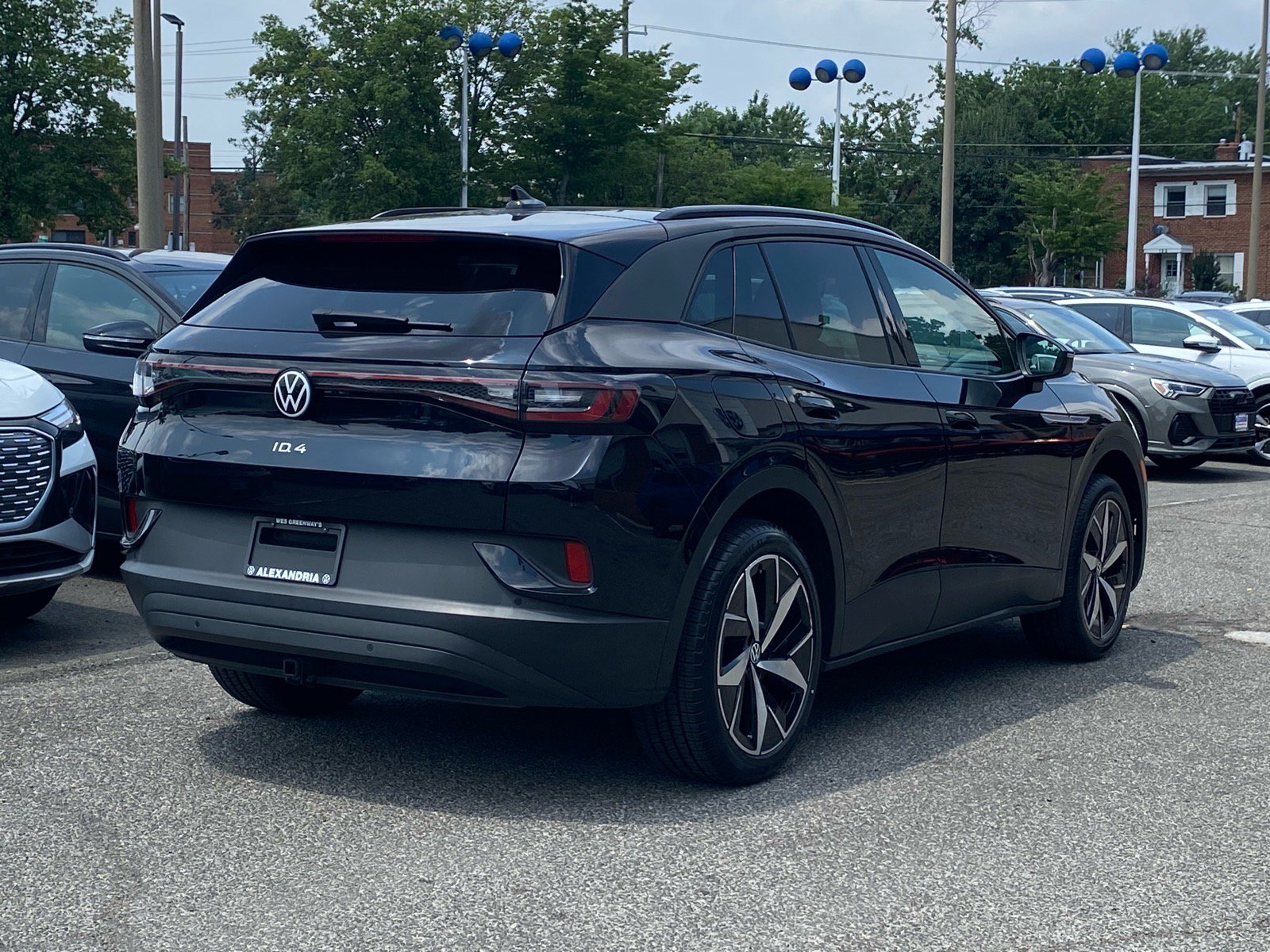 Certified 2023 Volkswagen ID.4 Pro S AWD/4WD image 3