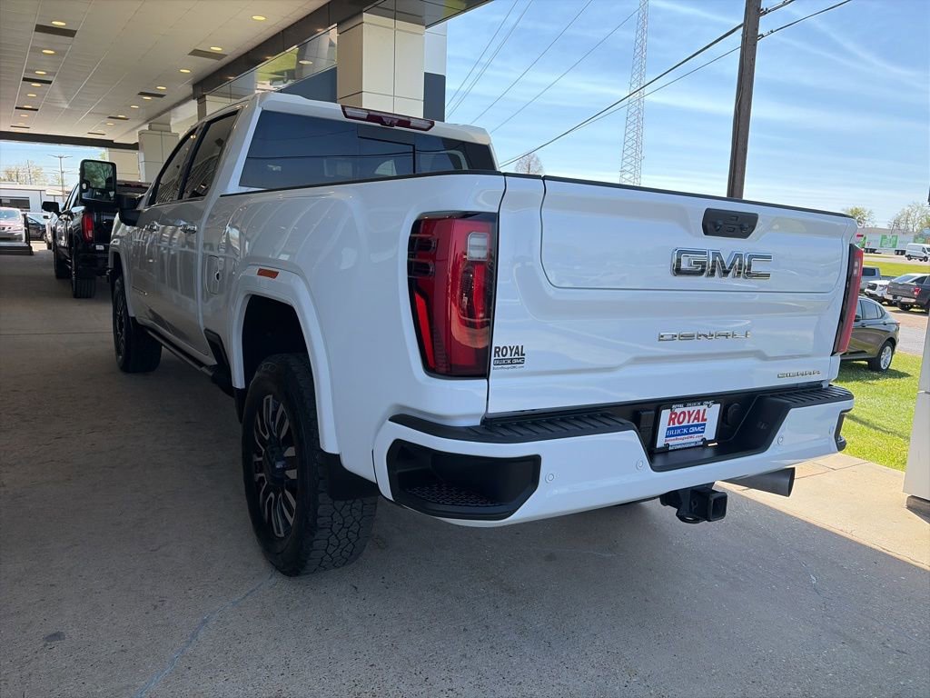 Used 2024 GMC Sierra 2500 Denali Ultimate image 7