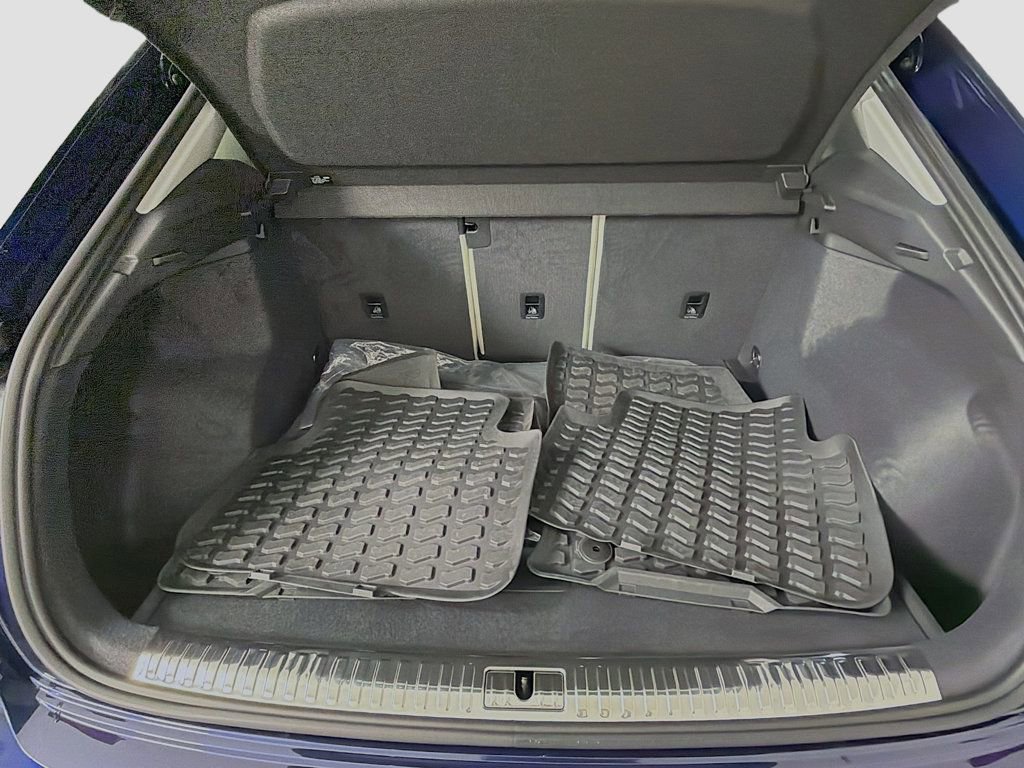 Certified 2025 Audi Q3 2.0T Premium Plus w/ Premium Plus Package image 27