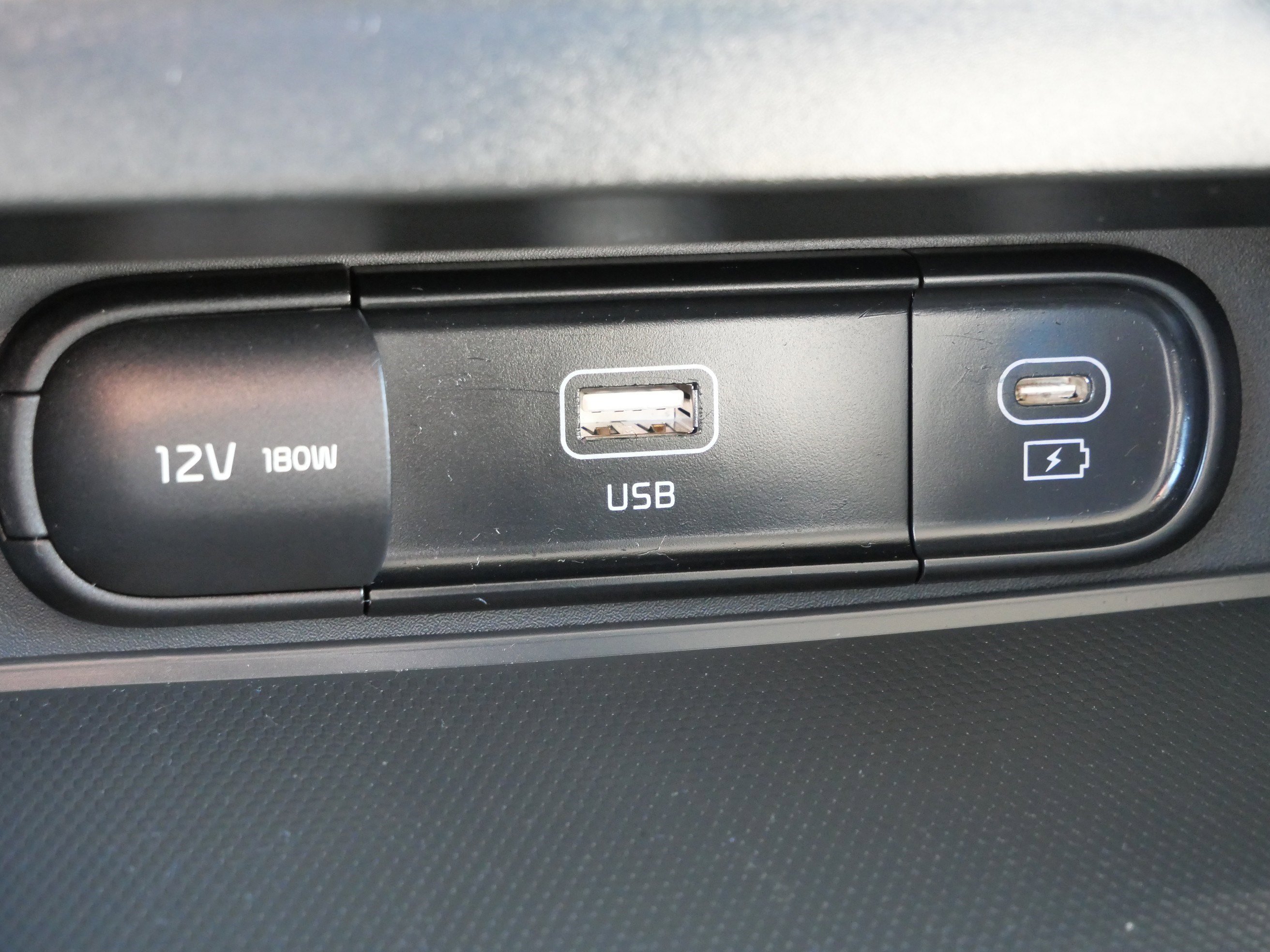 Used 2023 Kia Soul S image 29