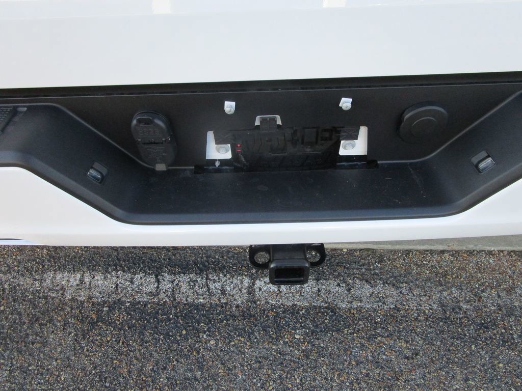 New 2026 GMC Sierra 1500 Elevation image 14