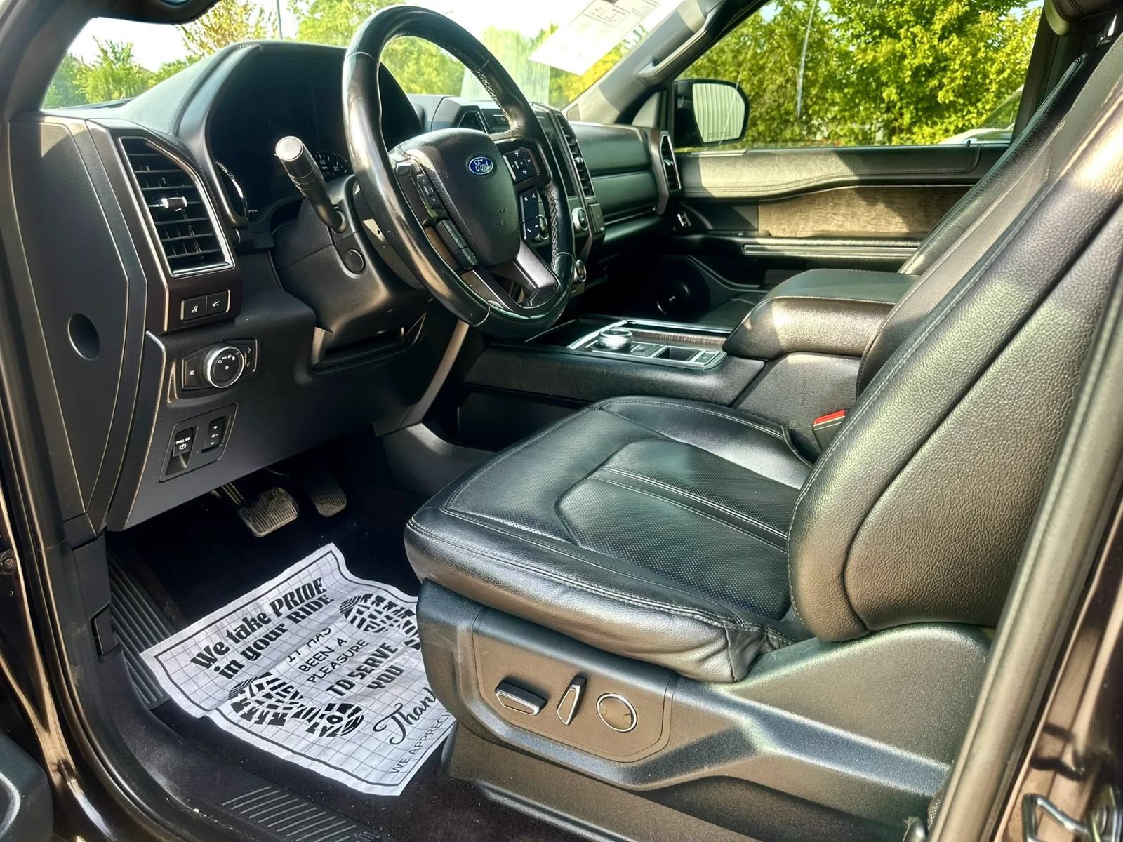 Used 2021 Ford Expedition Limited RWD image 11