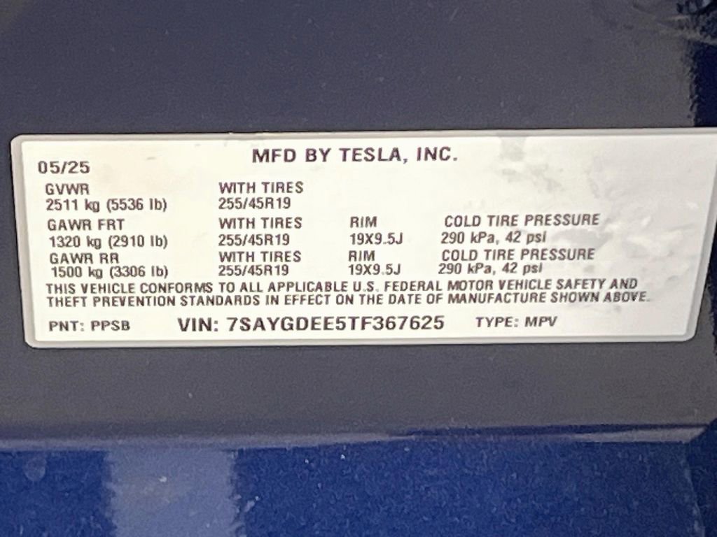 Used 2026 Tesla Model Y Long Range AWD/4WD image 32