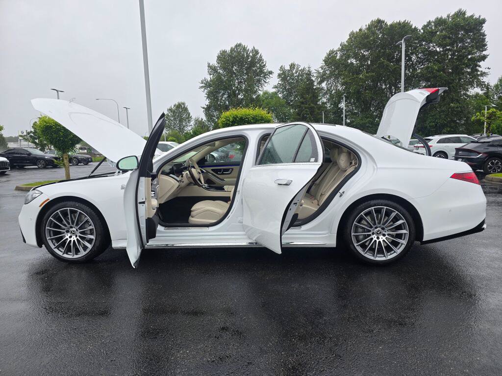 New 2026 Mercedes-Benz S 580 4MATIC Sedan image 10