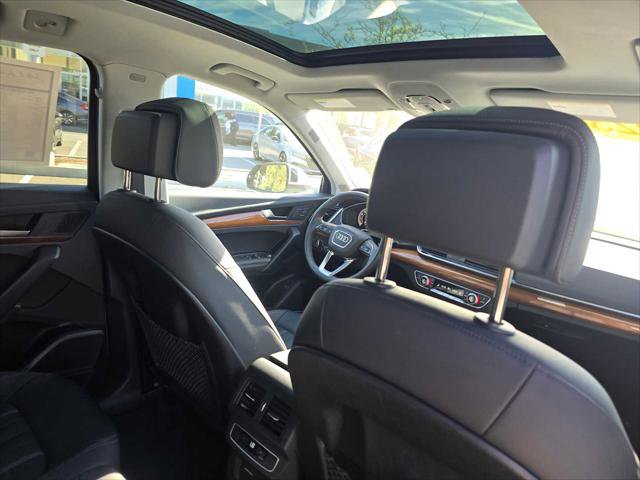 Used 2023 Audi Q5 2.0T Premium Plus w/ Premium Plus Package AWD/4WD image 15