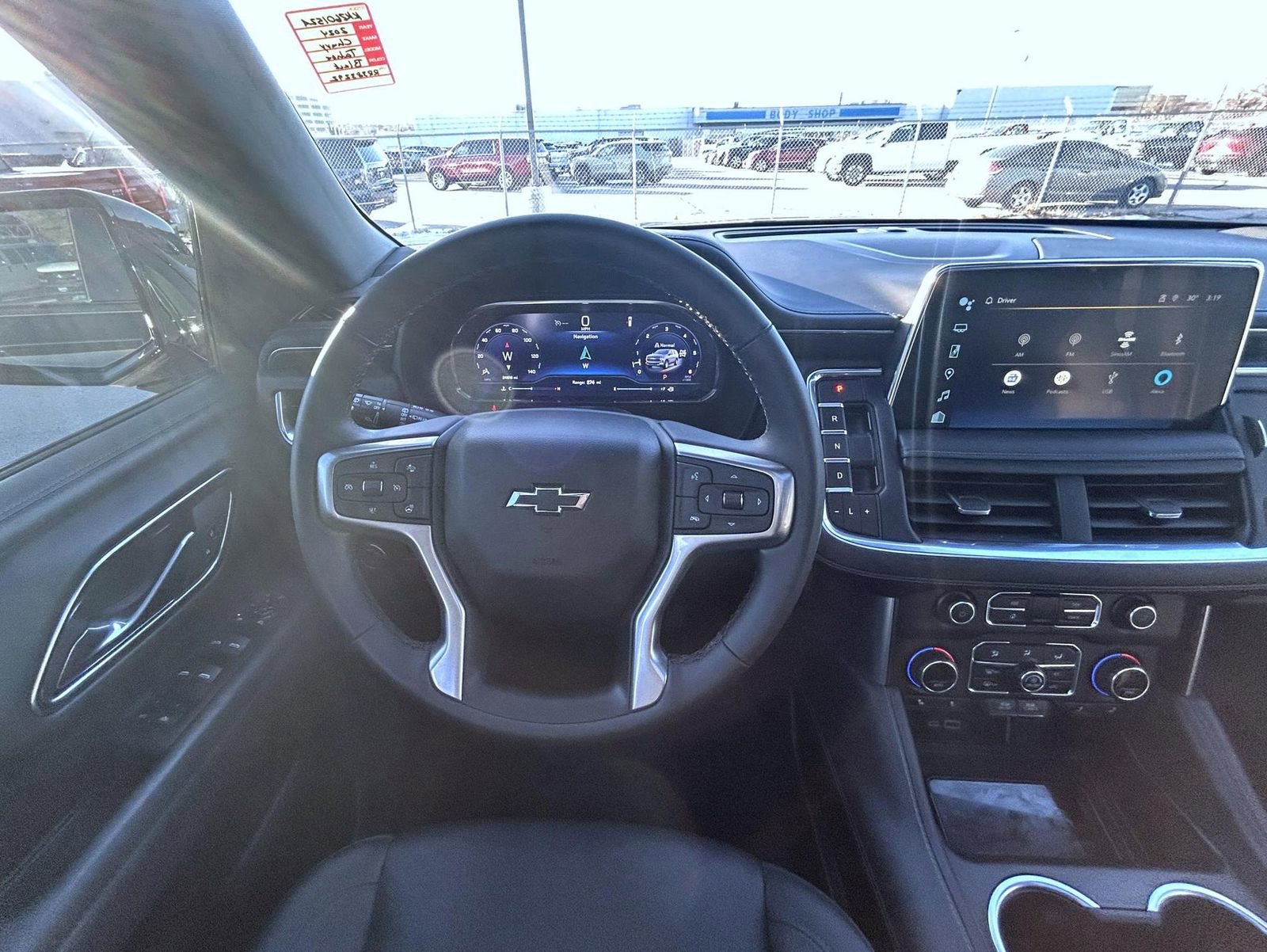 Used 2024 Chevrolet Tahoe Z71 w/ Luxury Package image 12