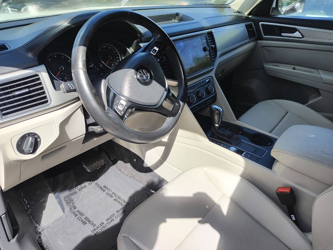 Used 2018 Volkswagen Atlas SE FWD image 23