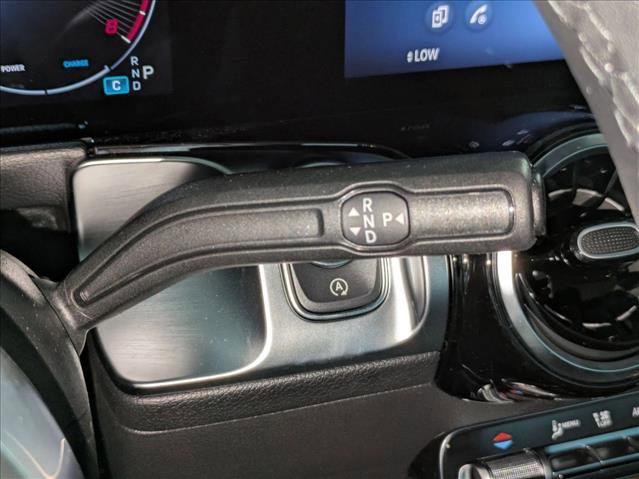 New 2026 Mercedes-Benz GLB 250 image 12