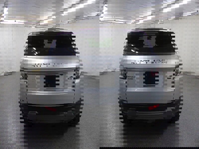 Used 2014 Land Rover Range Rover Evoque Pure Premium image 6