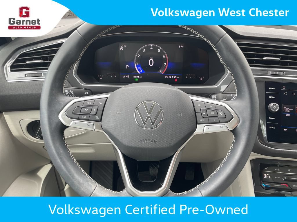 Certified 2023 Volkswagen Tiguan SE FWD image 15