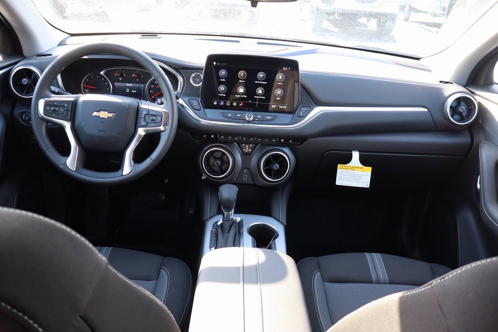 New 2026 Chevrolet Blazer LT w/ Midnight/Sport Edition image 17