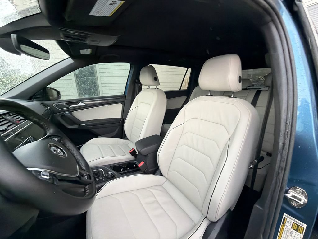 Used 2020 Volkswagen Tiguan SEL Premium R-Line AWD/4WD image 15
