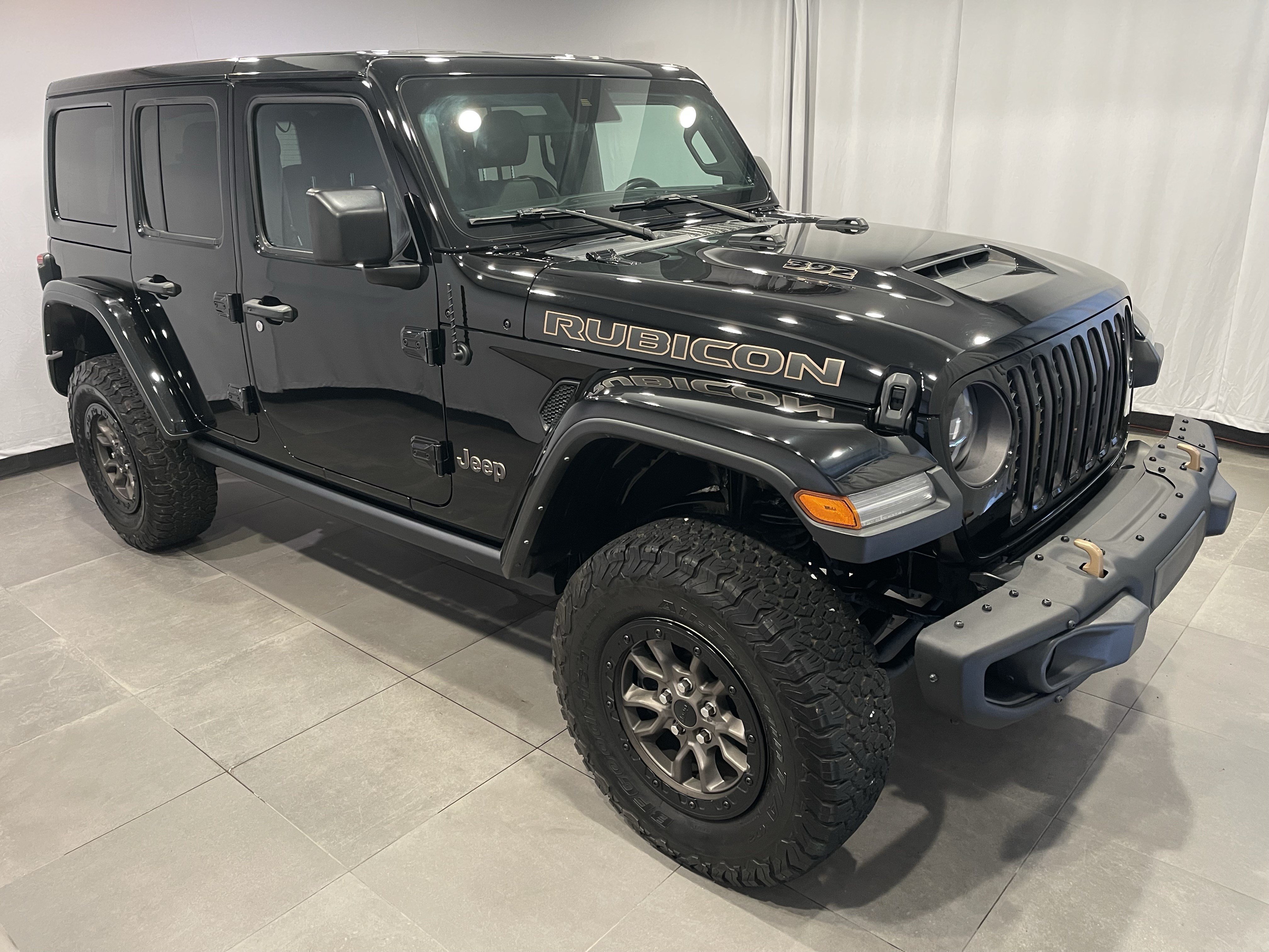 Used 2023 Jeep Wrangler Unlimited Rubicon 392 AWD/4WD image 3